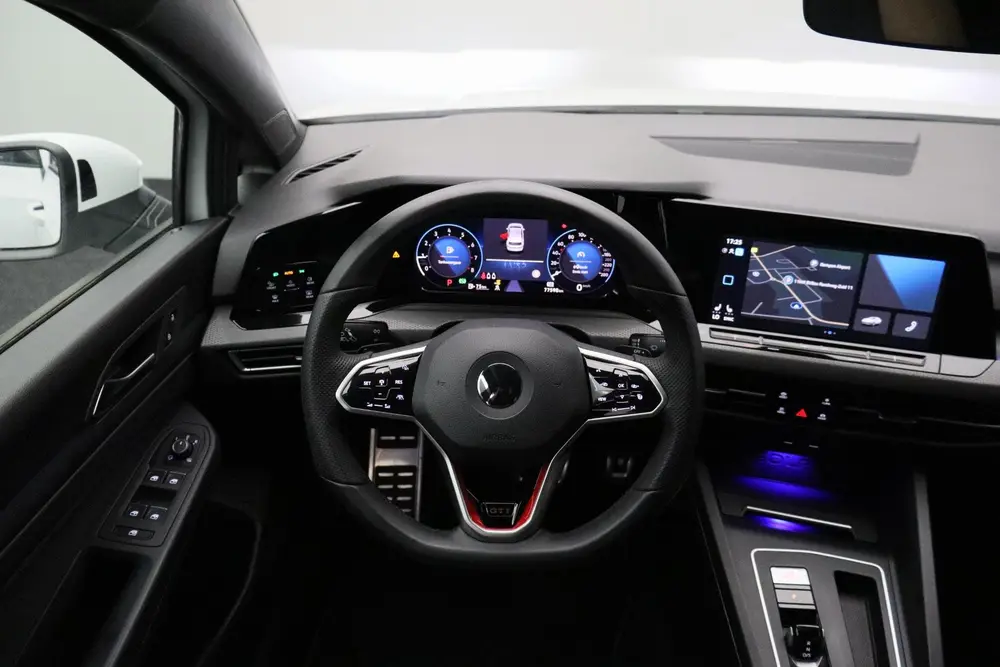 Volkswagen Golf 2.0 TSI GTI 2022 | Airco | Stoel & Stuurverw uit 2022, foto 2