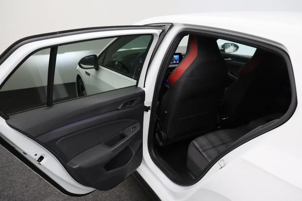 Volkswagen Golf 2.0 TSI GTI 2022 | Airco | Stoel & Stuurverw uit 2022, foto 8