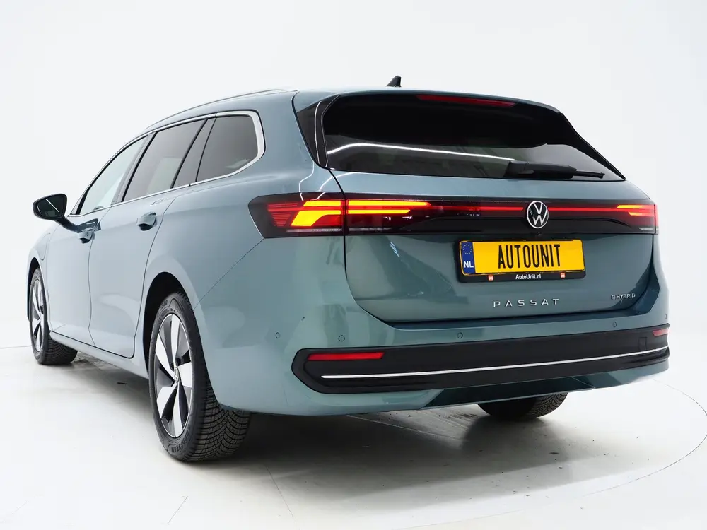 Volkswagen Passat Variant 1.5 eHybrid 204PK | Leder/Alcantar uit 2025, foto 3