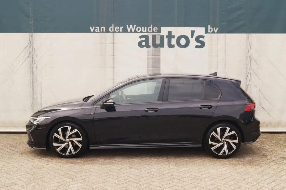 Volkswagen Golf 1.5 TSI 130pk R-Line -PANO-LED-ECC-PDC-NAVI uit 2021
