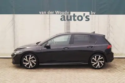 Volkswagen Golf 1.5 TSI 130pk R-Line -PANO-LED-ECC-PDC-NAVI uit 2021