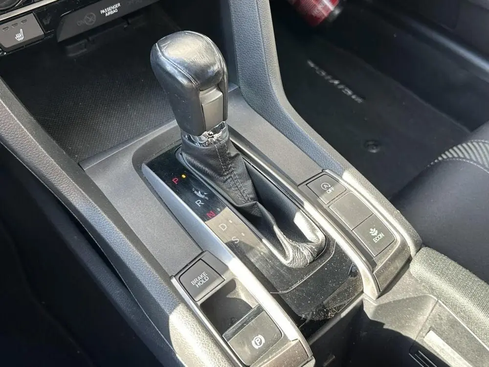 Honda Civic 1.0 i-VTEC Black Edition Automaat Clima Cruise uit 2019, foto 15