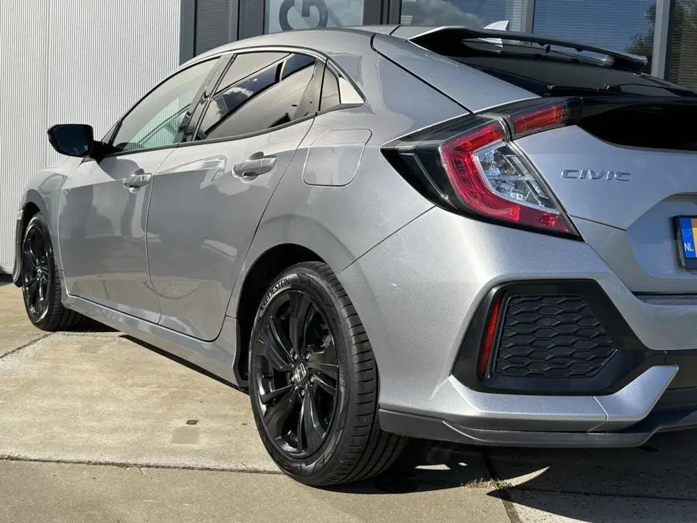 Honda Civic 1.0 i-VTEC Black Edition Automaat Clima Cruise uit 2019, foto 6
