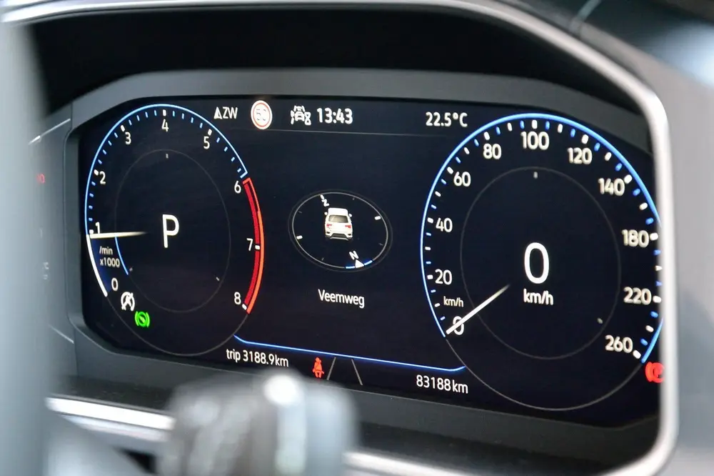 Volkswagen T-Roc 1.5 TSI Style 150PK Automaat | IQ Light | A uit 2022, foto 16
