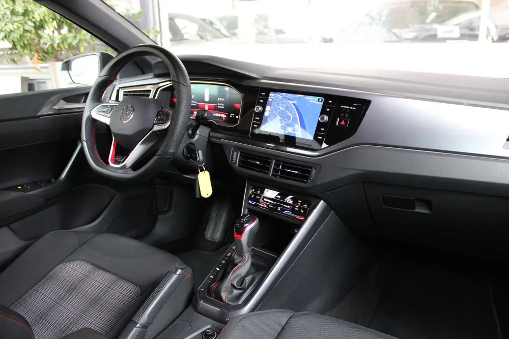 Volkswagen Polo 2.0 TSI GTI TSI 210PK DSG GTI-SPORT IQ-LIGHT uit 2024, foto 11