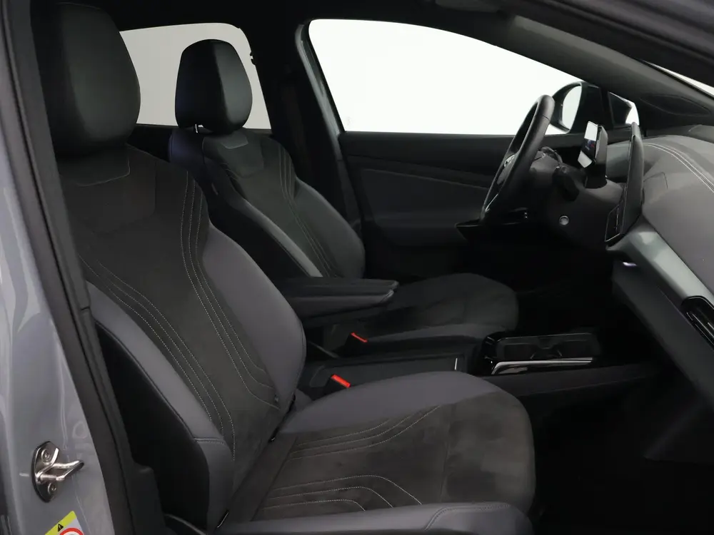 Volkswagen ID.4 LIMITED EDITION 52 kWh + SFEERVERLICHTING | uit 2025, foto 8