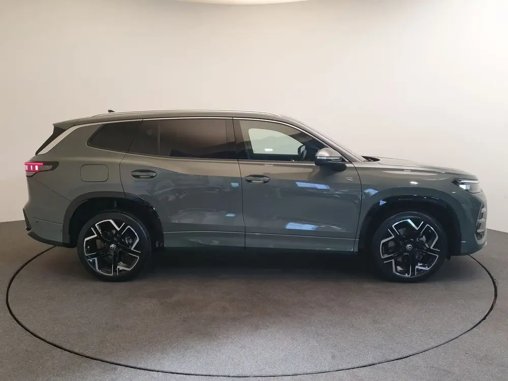 Volkswagen Tayron 1.5 eHybrid 272pk DSG/AUT R-Line Edition W uit 2025, foto 6