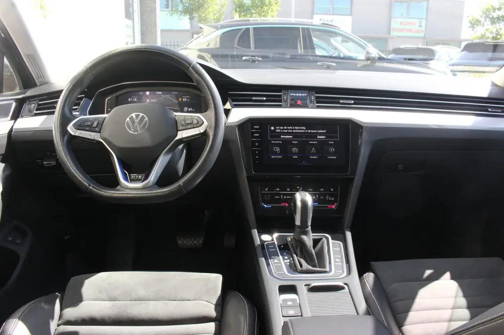 Volkswagen Passat Variant 1.4 TSI GTE Business | Trekhaak | uit 2022, foto 6