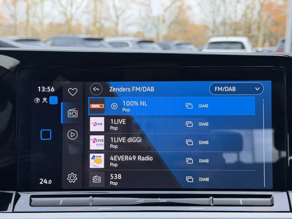 Volkswagen Golf 1.0 TSI Life | Camera | Dodehoek | ACC uit 2024, foto 19