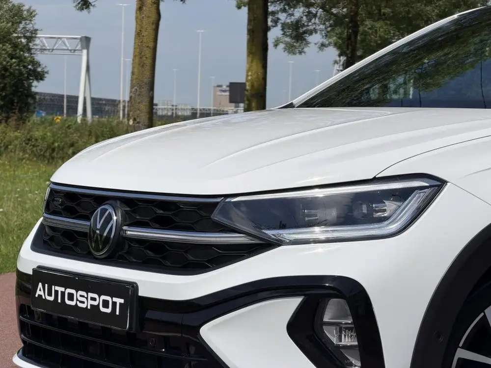 Volkswagen Taigo 1.0 TSI R-Line 115Pk Pano ACC IQ Light Navi uit 2024, foto 15
