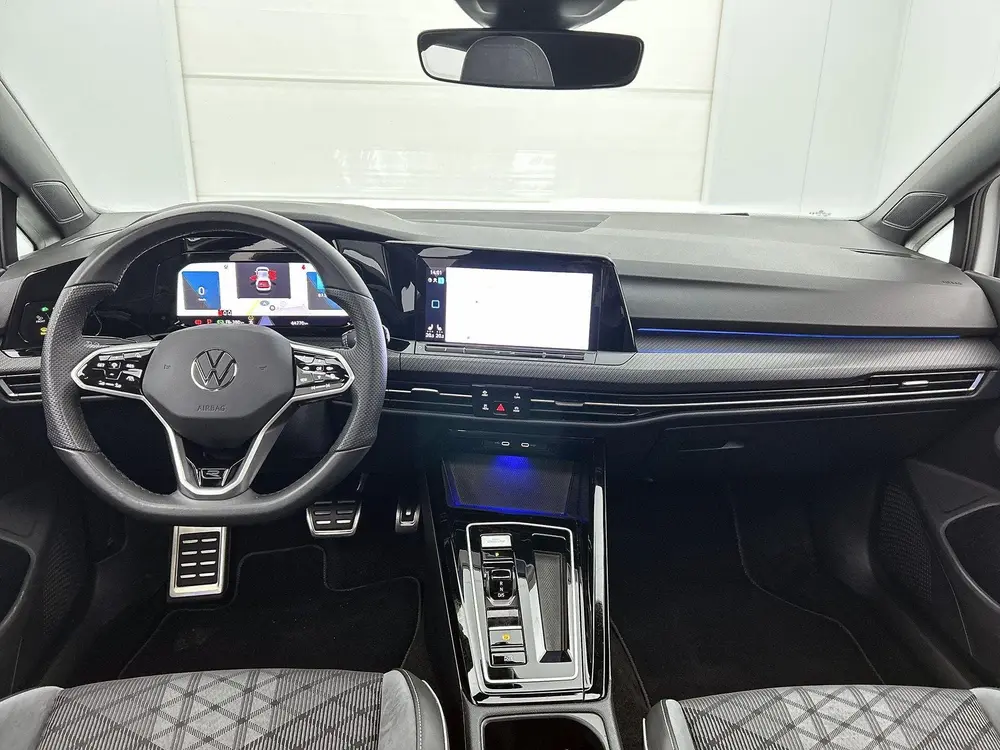 Volkswagen Golf 1.5 eTSI R-Line Business | Automaat | Panora uit 2024, foto 3