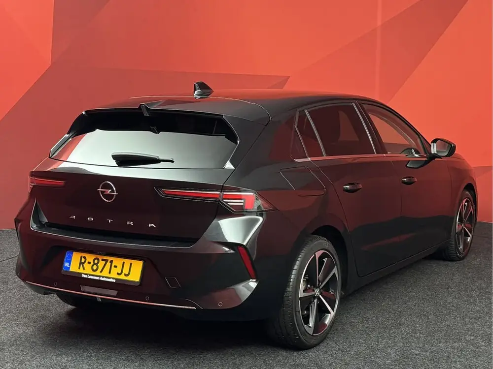 Opel Astra 1.2 Elegance | Automaat | Adaptive cruise | Camer uit 2022, foto 2