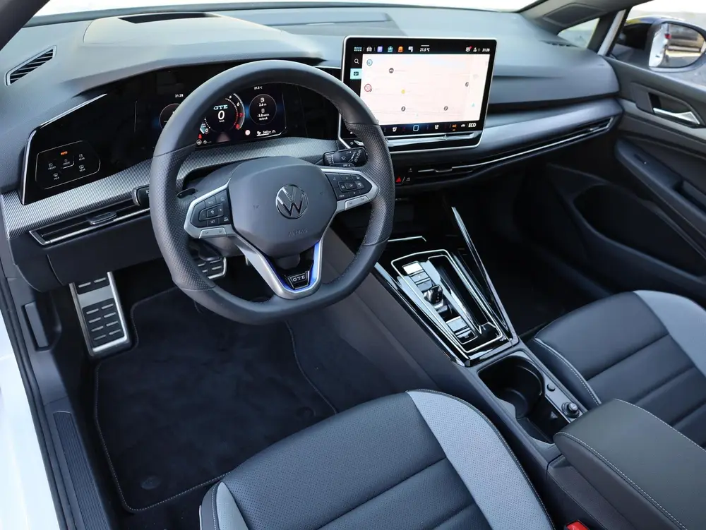 Volkswagen Golf GTE 1.5 eHybrid 272PK | Panodak | Leer | Bla uit 2025, foto 12
