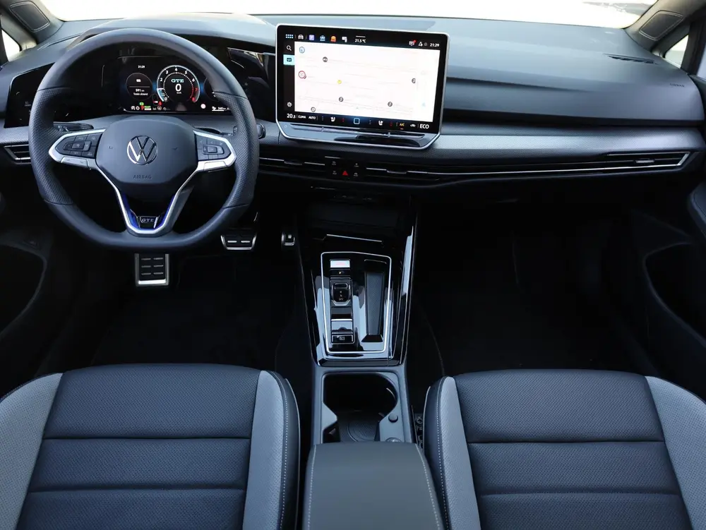 Volkswagen Golf GTE 1.5 eHybrid 272PK | Panodak | Leer | Bla uit 2025, foto 14