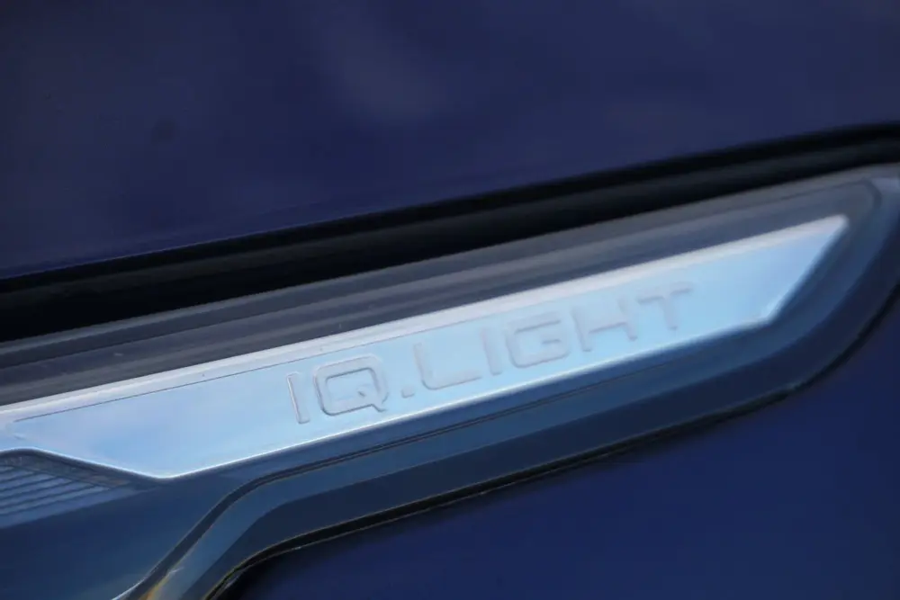 Volkswagen Golf 1.0 eTSI DSG | PANO DAK | IQ LIGHT LED | TRE uit 2021, foto 15