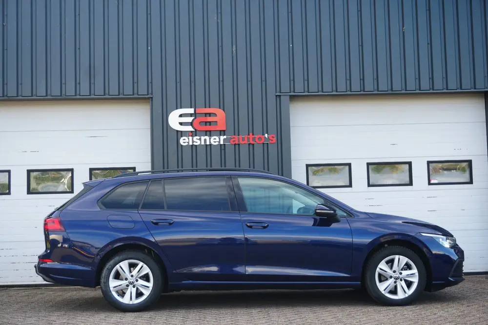 Volkswagen Golf 1.0 eTSI DSG | PANO DAK | IQ LIGHT LED | TRE uit 2021, foto 3