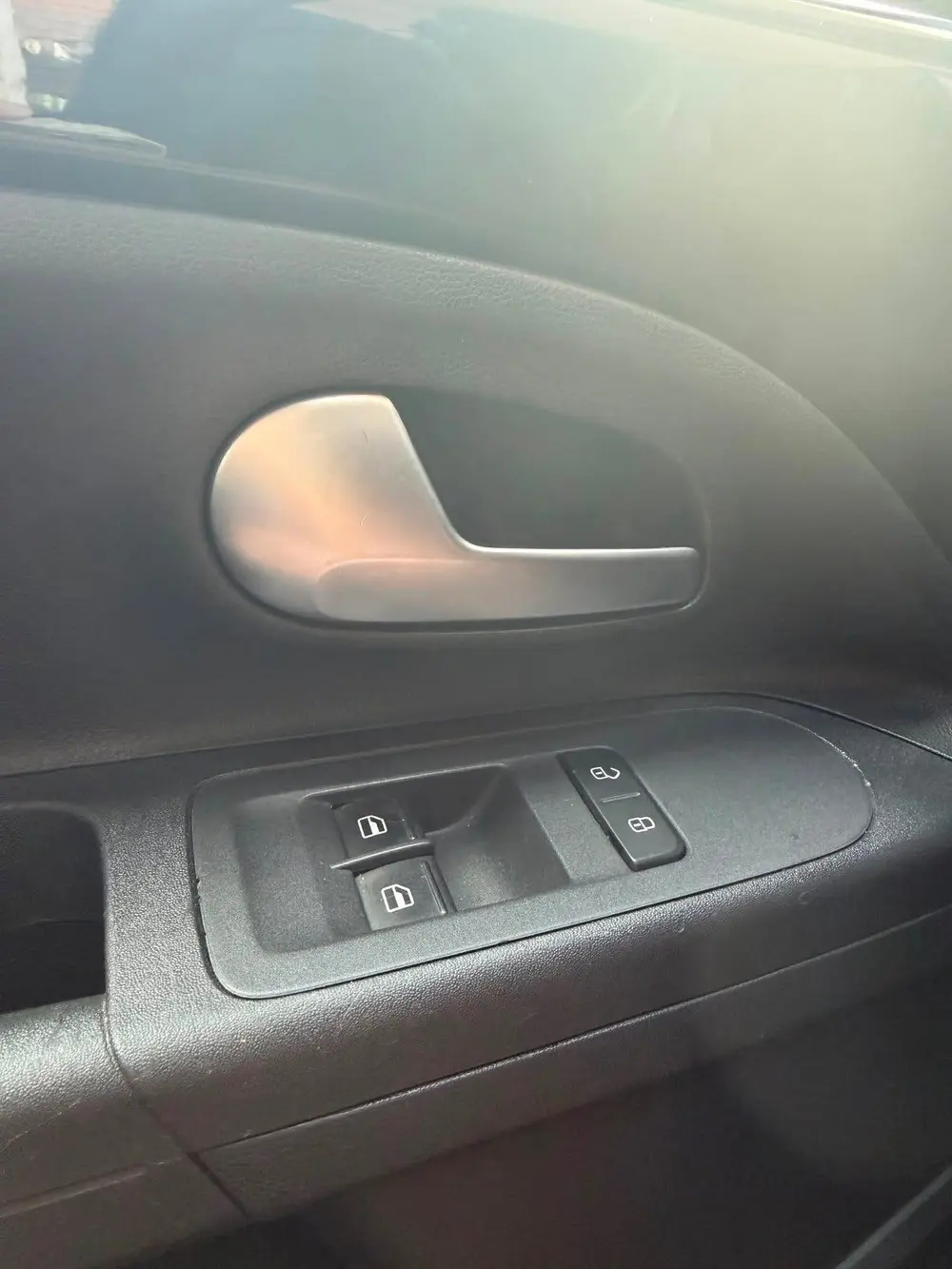 Volkswagen Up! 1.0 5-deurs -2021-Zwart -Camera uit 2021, foto 14