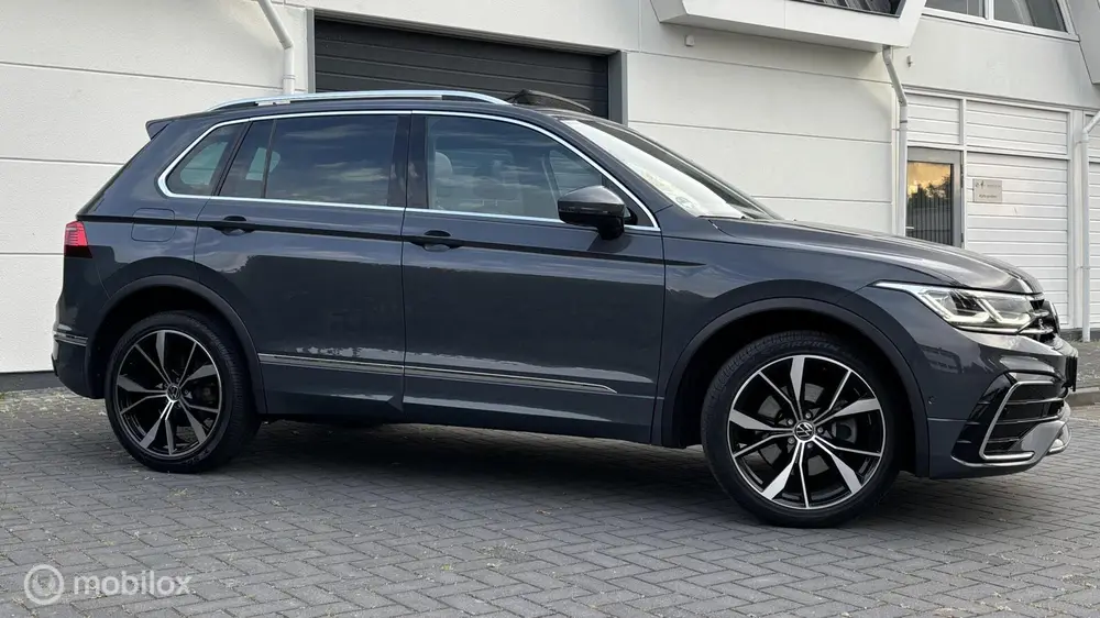 Volkswagen Tiguan 1.4 TSI eHybrid R-Line Pano,Tr.haak,20inch uit 2021, foto 5