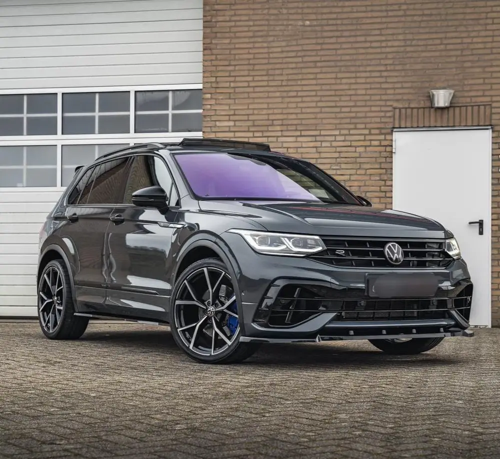 Volkswagen Tiguan R 2.0 tsi 75 edition/Akra/Pano/320 pk uit 2021