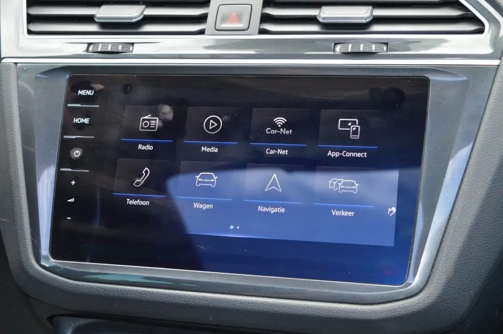 Volkswagen Tiguan 1.5 TSI R-Line | AUT - PANODAK - DYNAUDIO uit 2020, foto 15
