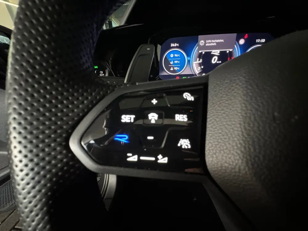 Volkswagen Golf 2.0 TSI R 4M Performance Pano|H/K|Akrapovic uit 2022, foto 14