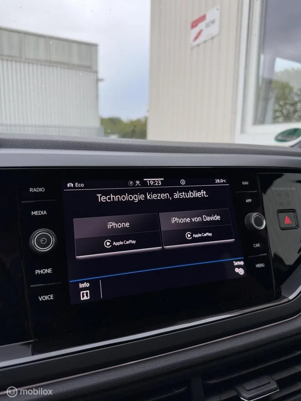 Volkswagen Polo 1.0 TSI DSG 3X R-LINE IQ-Light VIRTUAL LED uit 2023, foto 15