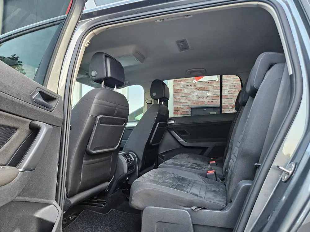 Volkswagen Touran 1.0 TSI Comfortline Business Carplay! Trek uit 2019, foto 17