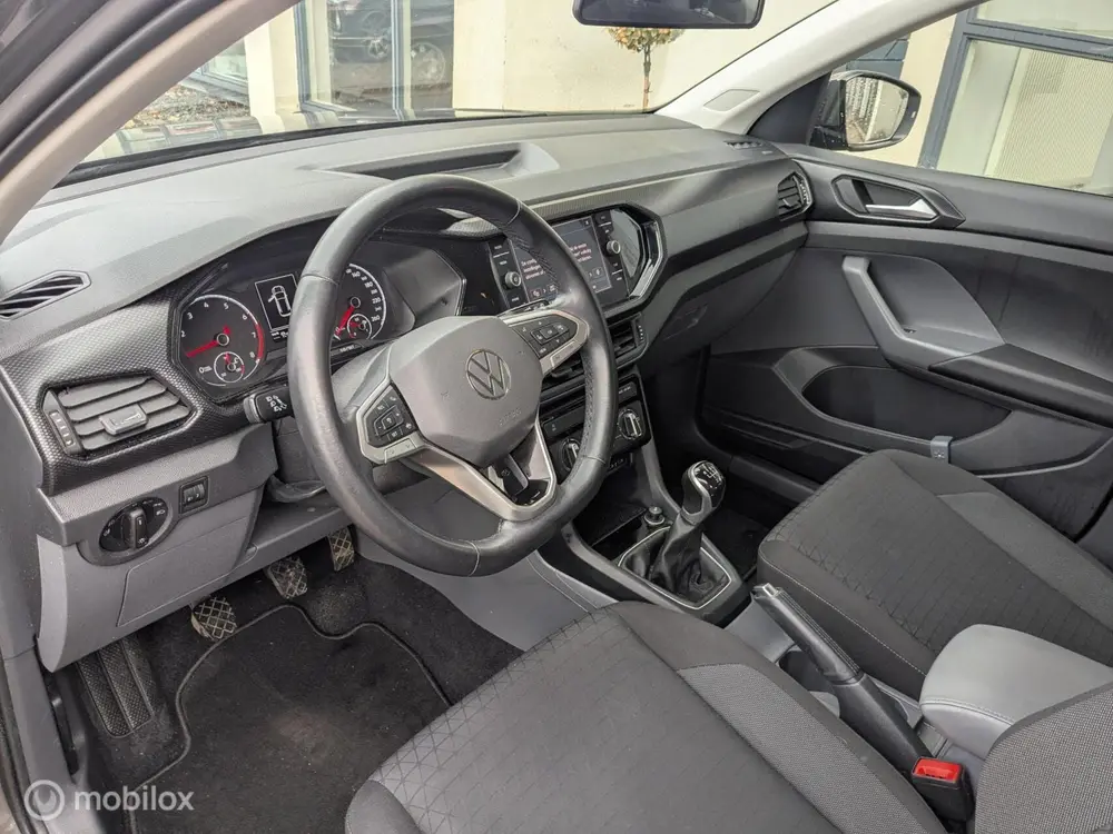 Volkswagen T-Cross 1.0 TSI Life uit 2021, foto 3