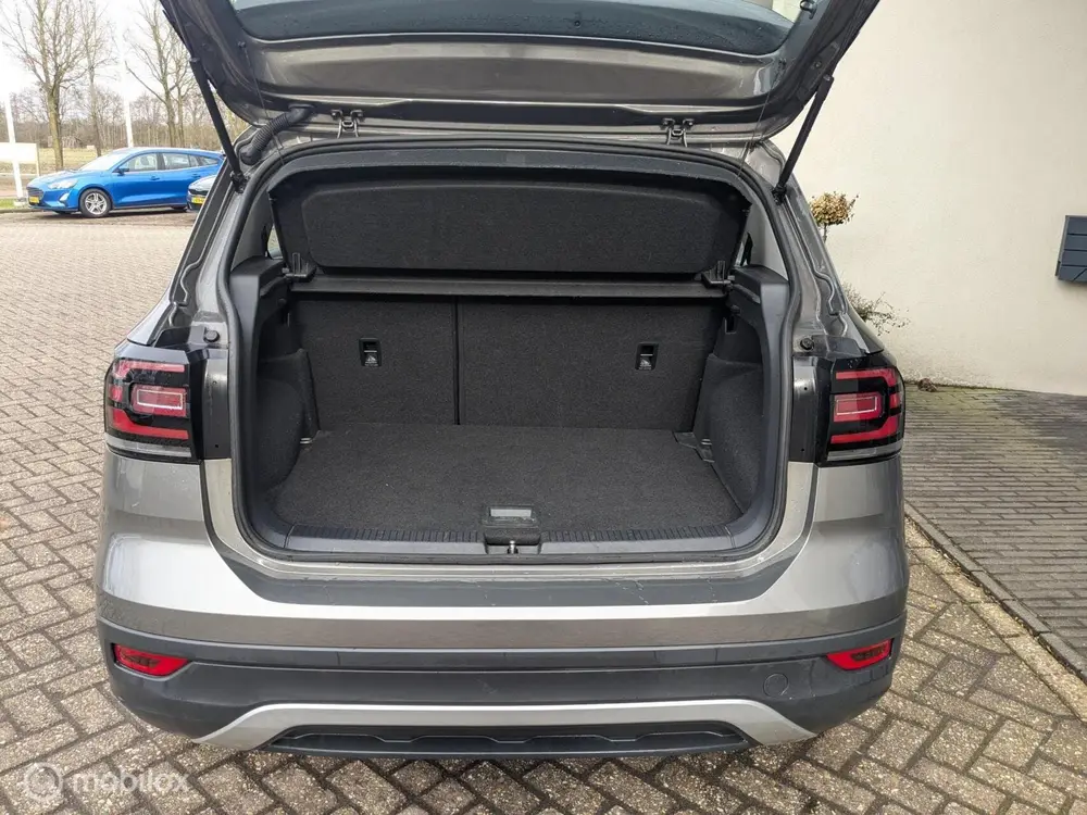 Volkswagen T-Cross 1.0 TSI Life uit 2021, foto 5
