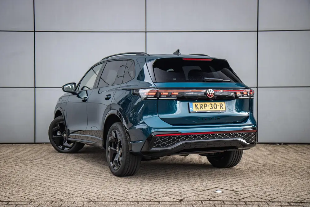Volkswagen Tiguan 1.5 eHybrid 204pk R-Line Edition | Black S uit 2025, foto 13