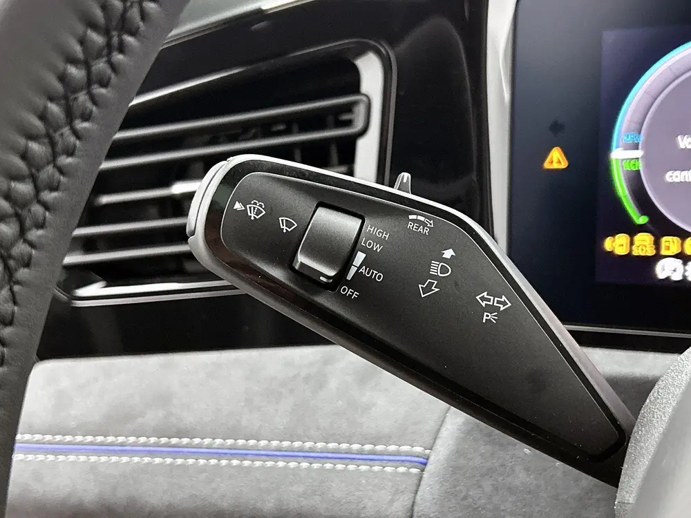 Volkswagen Tiguan 1.5 eHybrid R-Line Edition 204 PK Plug in uit 2026, foto 10