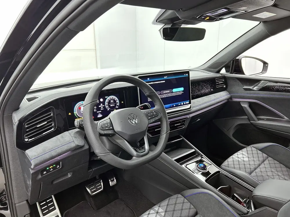 Volkswagen Tiguan 1.5 eHybrid R-Line Edition 204 PK Plug in uit 2026, foto 18