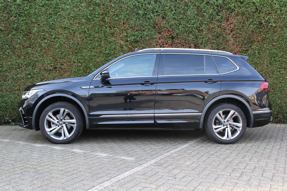 Volkswagen Tiguan Allspace 1.5 TSI R-Line Business+ 7p. pano uit 2022, foto 6