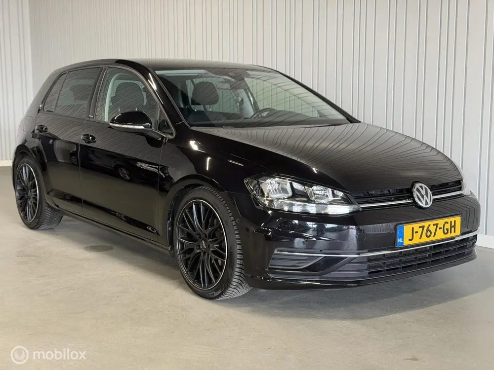 Volkswagen Golf 1.0 TSI Highline IQ drive stoelverwarm. navi uit 2019, foto 4