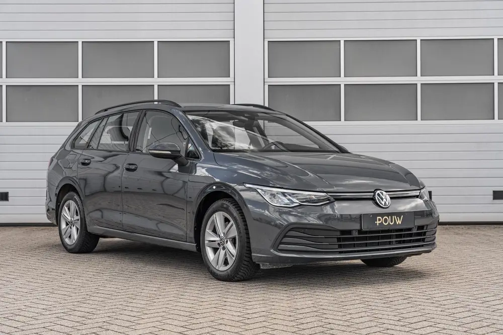Volkswagen Golf Variant 1.0 eTSI 110pk DSG Life | Navigatie uit 2022, foto 10
