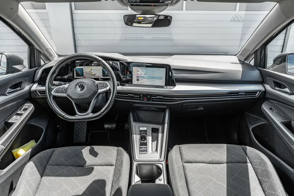 Volkswagen Golf Variant 1.0 eTSI 110pk DSG Life | Navigatie uit 2022, foto 5