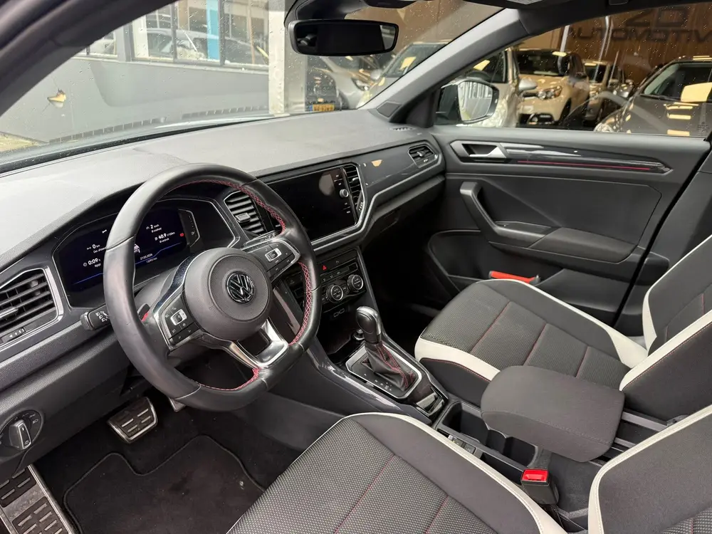 Volkswagen T-Roc 1.5 TSI Sport uit 2019, foto 3