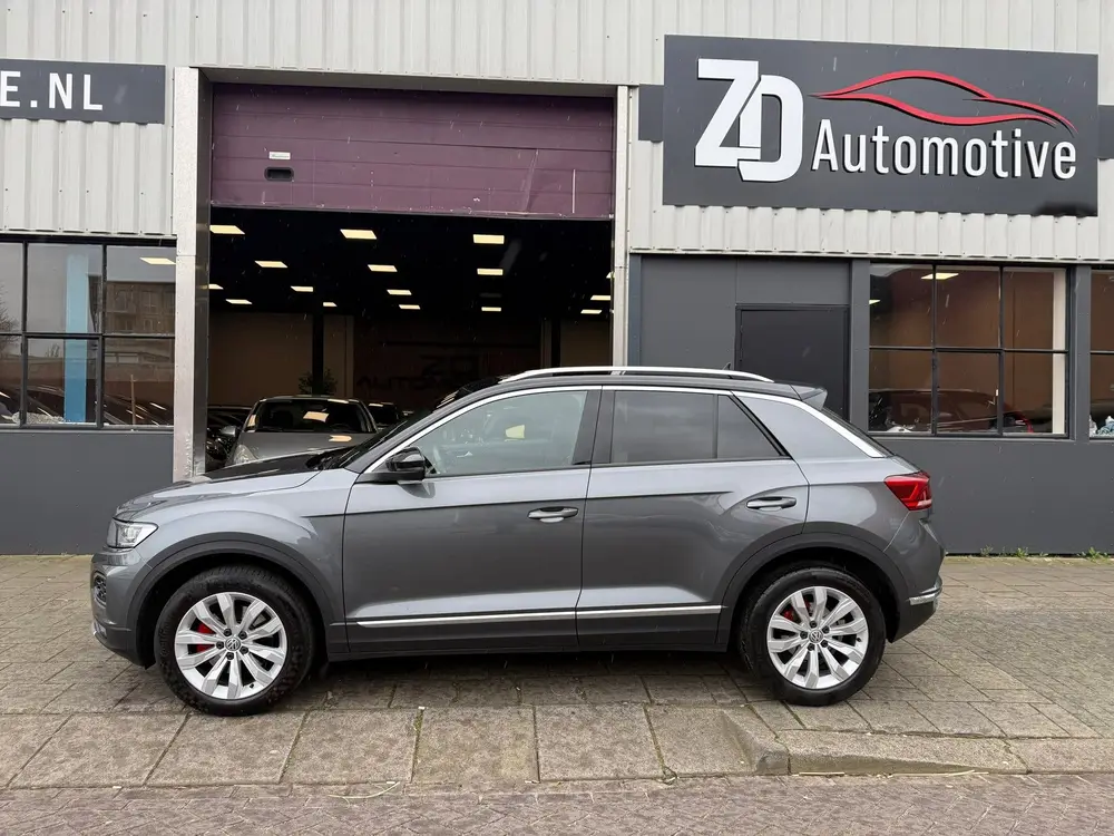 Volkswagen T-Roc 1.5 TSI Sport uit 2019, foto 5
