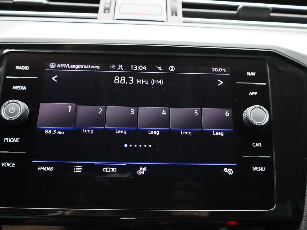 Volkswagen Passat Variant 2.0 TDI Business | TREKHAAK | ADAP uit 2022, foto 16