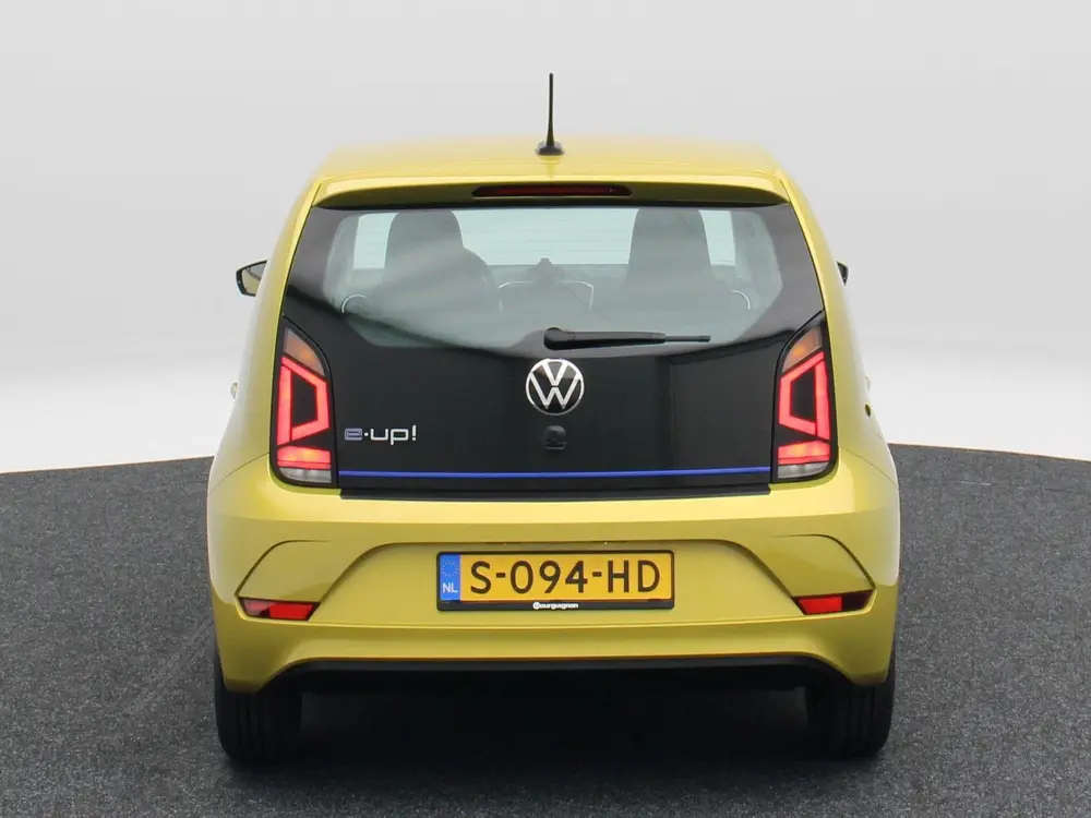 Volkswagen E-Up! e-up! | Stoelverwarming | Climatronic | DAB uit 2021, foto 7