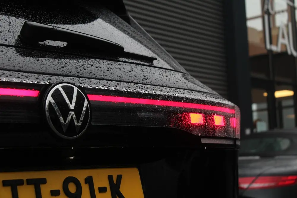 Volkswagen Tiguan 2.0 TSI 4Motion R-line Elegance | Panorama uit 2025, foto 8
