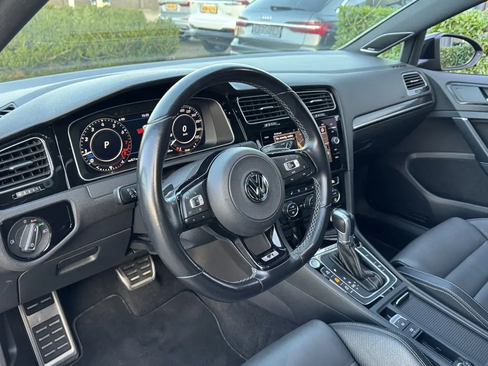 Volkswagen Golf 7,5 R R20 2.0 TSI 300pk 4Motion DSG / Aut. C uit 2019, foto 6