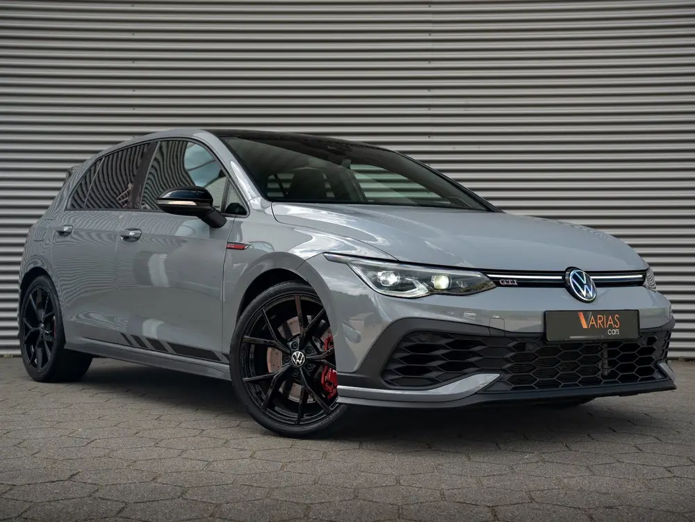 Volkswagen Golf 2.0 TSI GTI CLUBSPORT Akra Pano 27-2-2028 GA uit 2023, foto 19