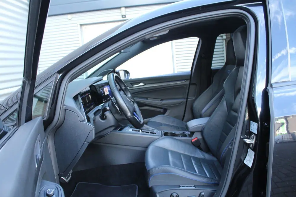 Volkswagen Golf 2.0 TSI 320pk R 4Motion DSG7 Panoramadak Akr uit 2021, foto 9