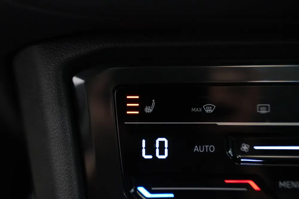 Volkswagen Tiguan 1.4 TSI eHybrid R-Line Business+ 360 Camer uit 2023, foto 17