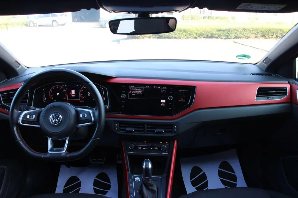 Volkswagen Polo 2.0 TSI GTI Pano ACC Keyless Beats Virtual D uit 2019, foto 4