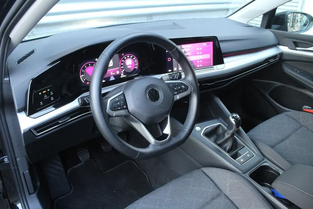 Volkswagen Golf 1.0 TSI 111pk Life NL-Auto NAP uit 2022, foto 11