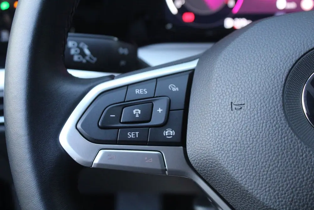 Volkswagen Golf 1.0 TSI 111pk Life NL-Auto NAP uit 2022, foto 12