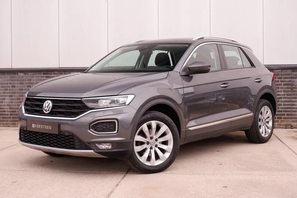 Volkswagen T-Roc 1.5 TSI Sport LED | Trekhaak | Carplay | Ca uit 2019