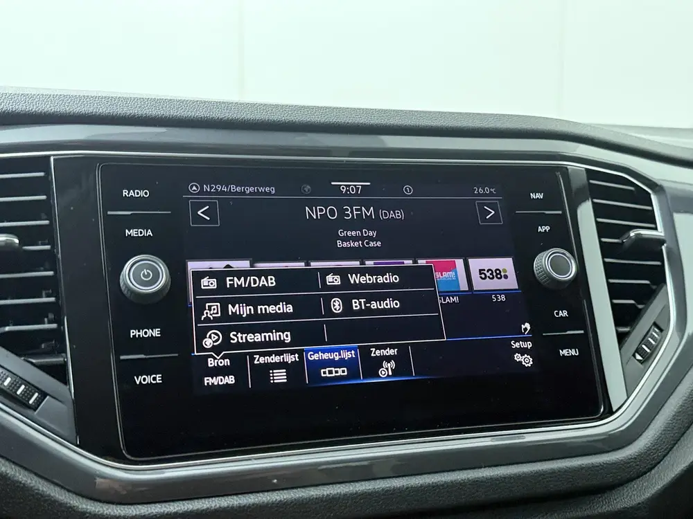 Volkswagen T-Roc 1.5 TSI Sport | 150 PK | Adaptive Cruise Co uit 2021, foto 13